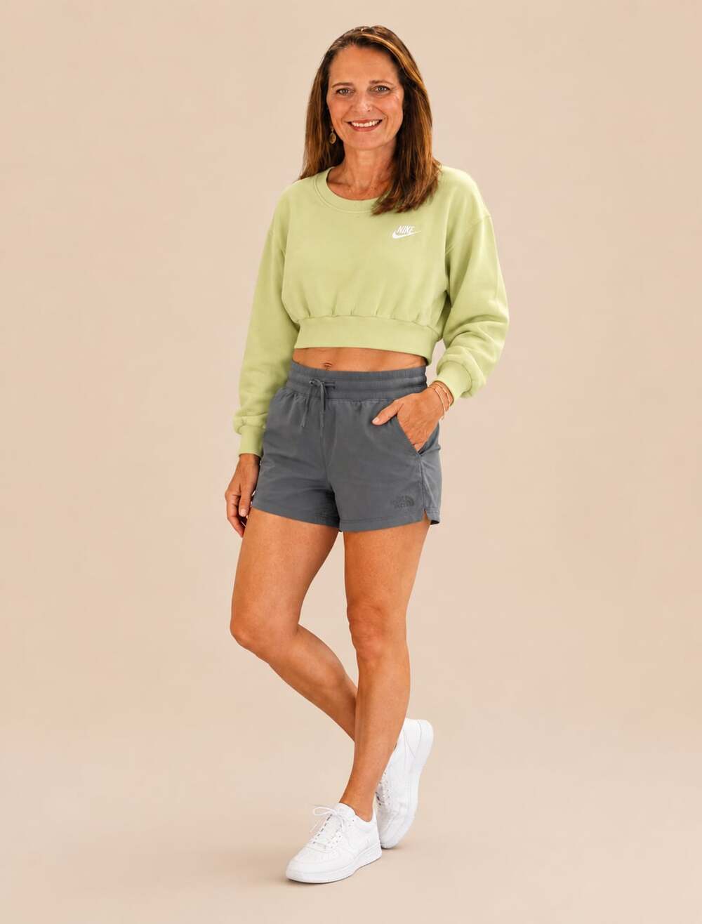 Nike Sportswear Club Fleece Boxy Cropped Crewneck Sweatshirt